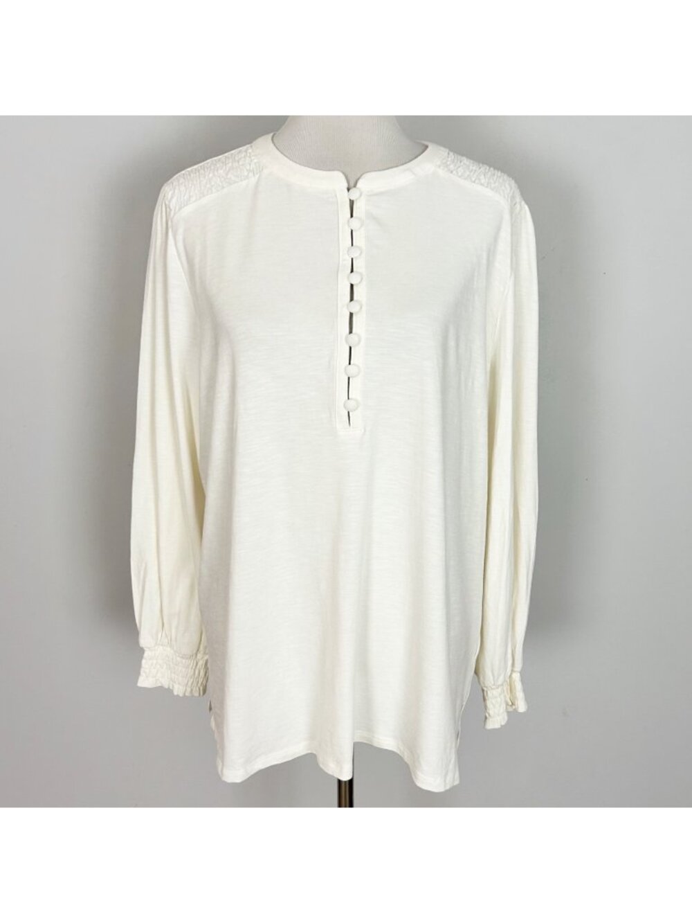 Belle Kim Gravel Ivory Stretch Knit Long Sleeve Top Smocked Detail Size XL Women
